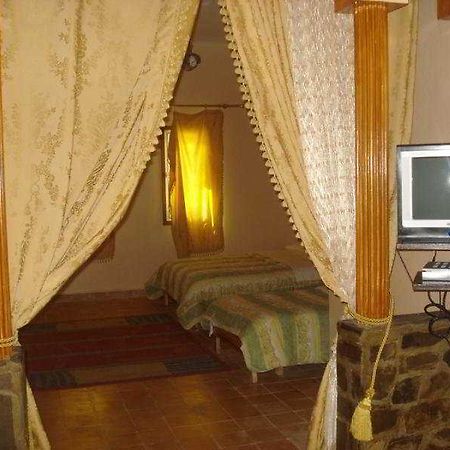 Auberge Kasbah Meteorites Alnif Exterior photo